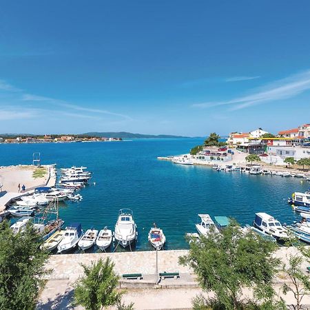 Nice Home In Sibenik With Kitchen エクステリア 写真