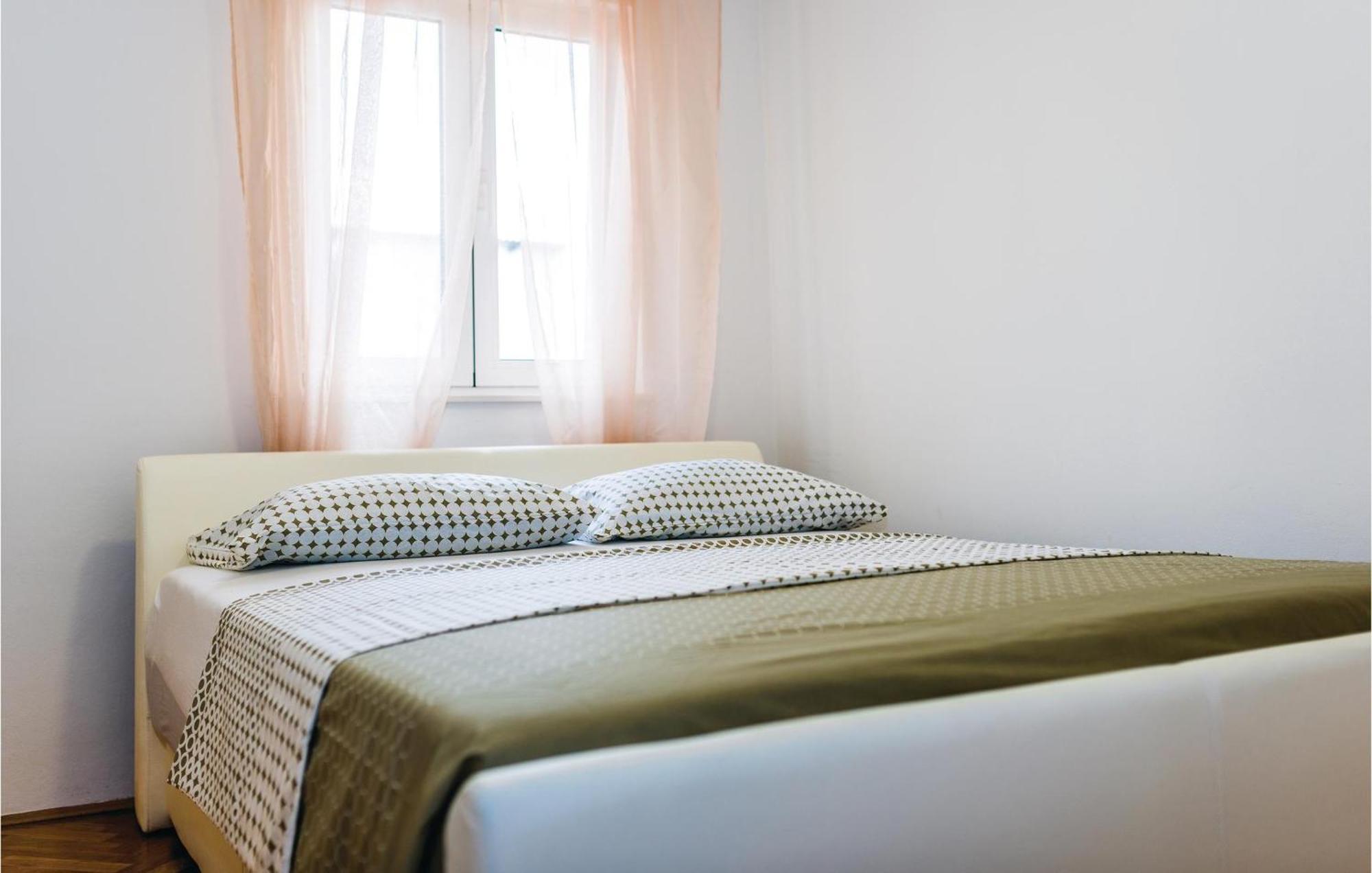 Nice Home In Sibenik With Kitchen エクステリア 写真
