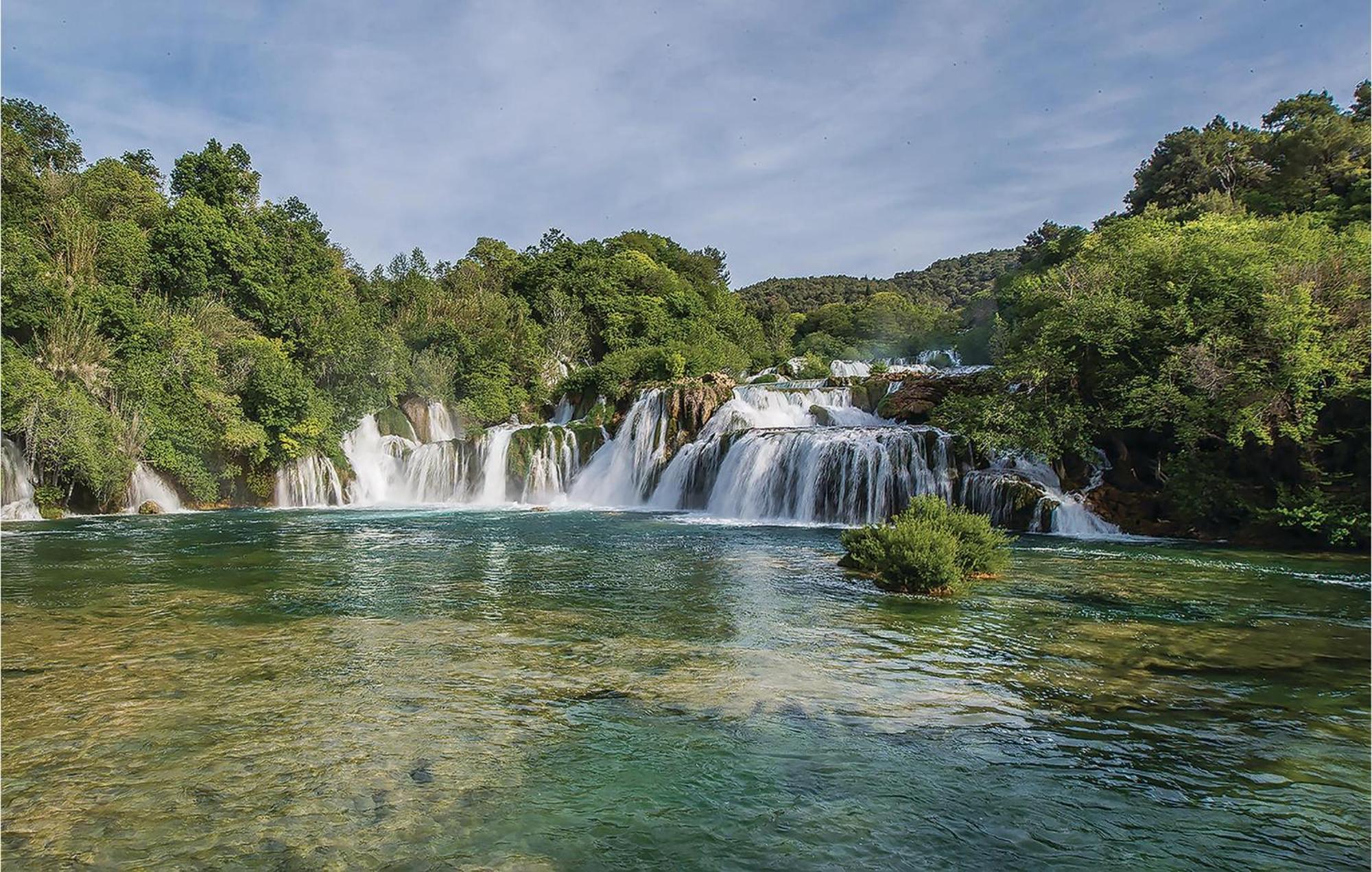 Nice Home In Sibenik With Kitchen エクステリア 写真