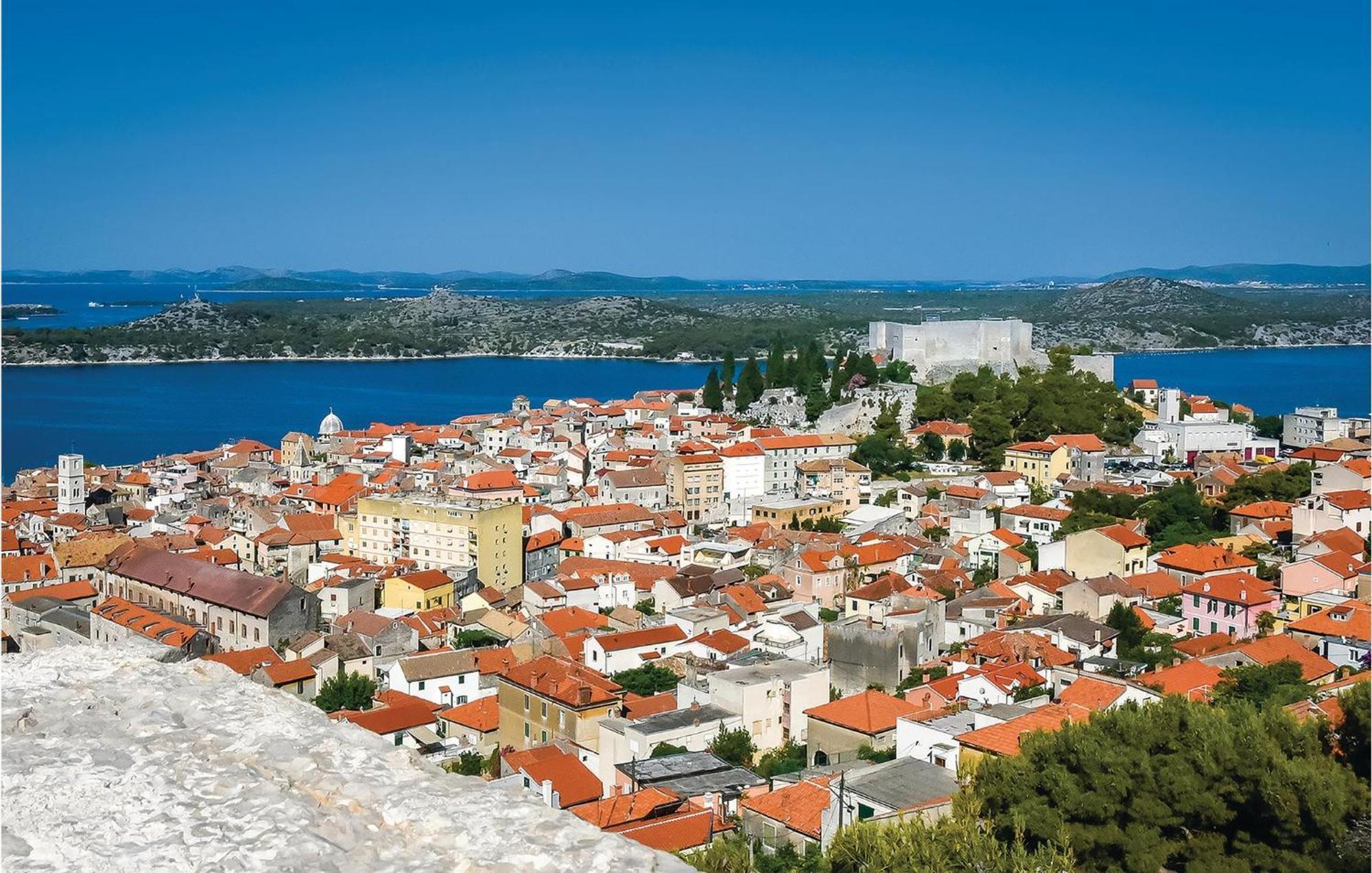 Nice Home In Sibenik With Kitchen エクステリア 写真