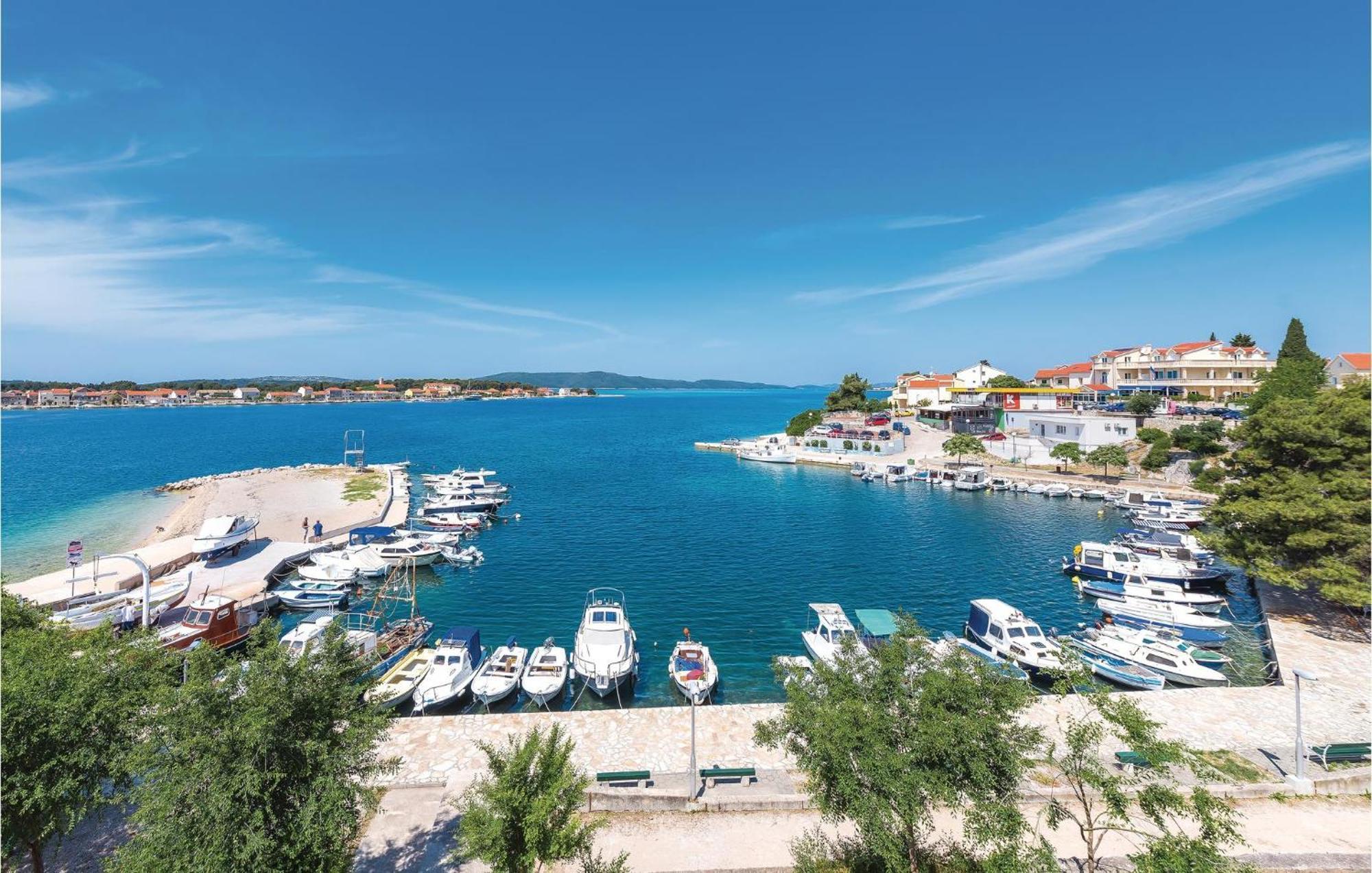 Nice Home In Sibenik With Kitchen エクステリア 写真